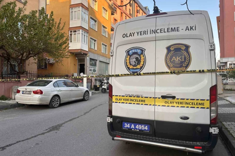 Maltepe’de borç kavgası kanlı bitti: 1 ölü, 2 yaralı 