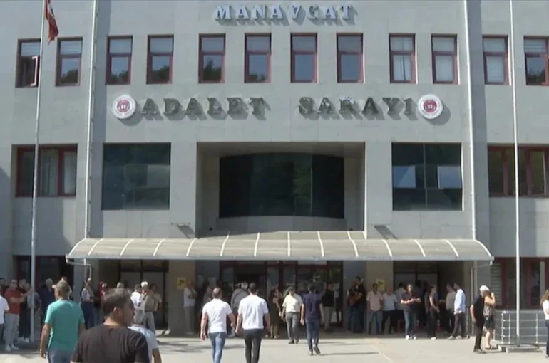 Manavgat Belediyesi’ne yönelik soruşturmada 5 tutuklama 