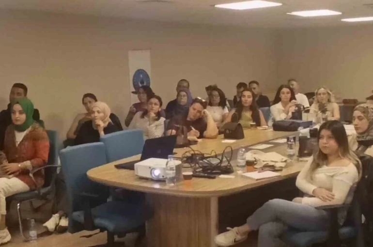 Manavgat’ta sağlık çalışanlarına EKG eğitimi 