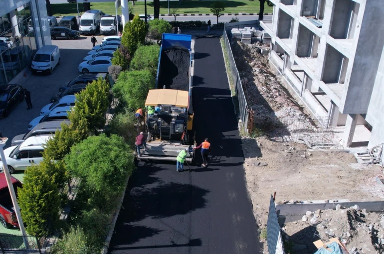 Manisa Büyükşehir, üniversite ve hastane yolunu yeniliyor 