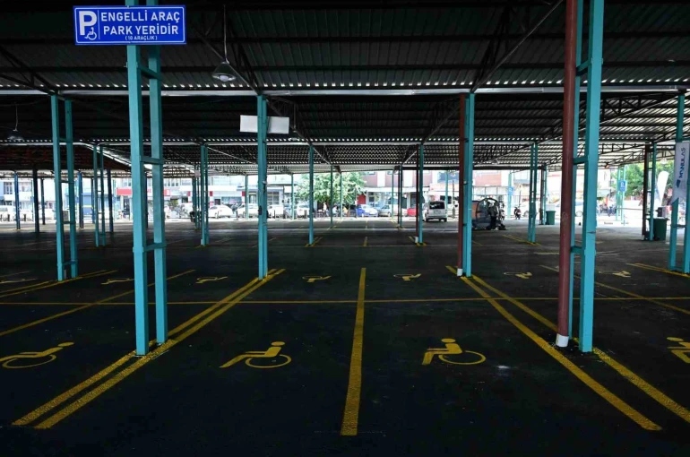 Manisa’da 500 araçlık otoparkta ilk 2 saat ücretsiz