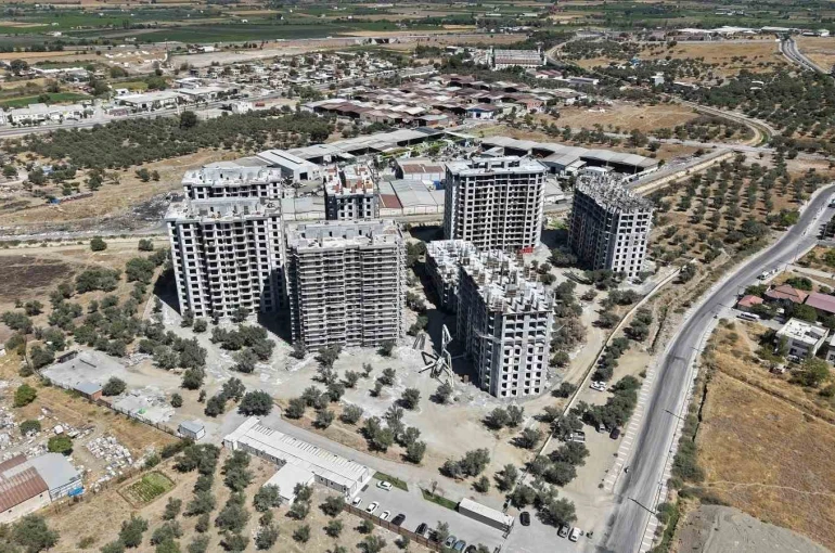 Manisa’da bir mahalle daha modern altyapıya kavuşuyor 