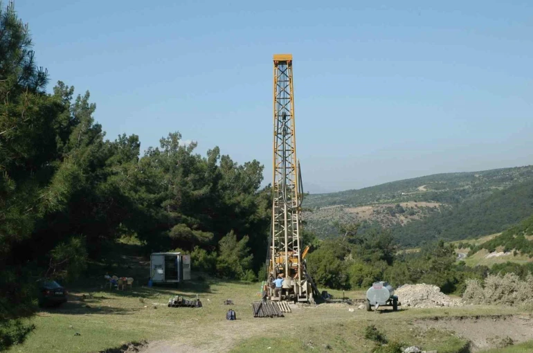 Manisa’da İZSU’nun yeni su kuyusu girişimine tepki büyüyor