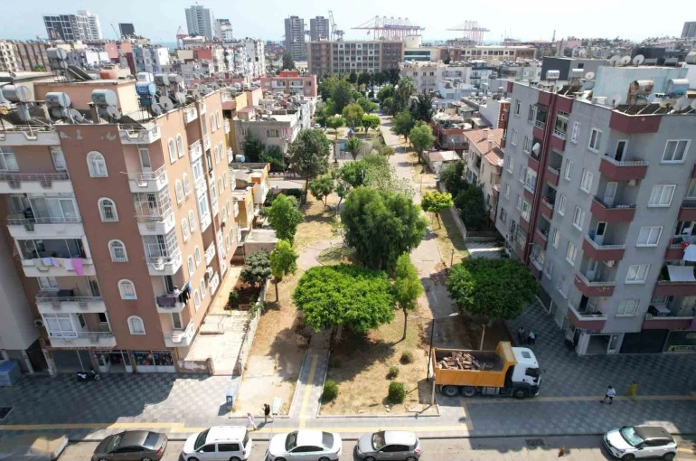 Manolya Parkı baştan sona yenileniyor 