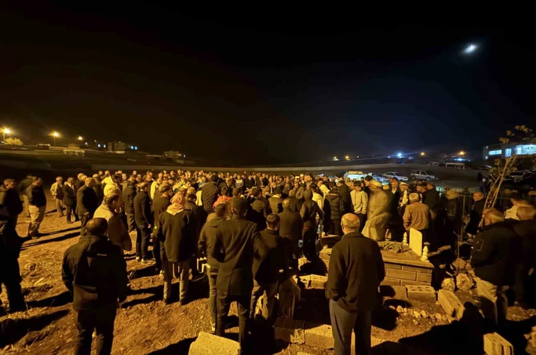 Mardin’de 3 kişilik bir ailenin ölü bulunmasına ilişkin 1 kişi tutuklandı 