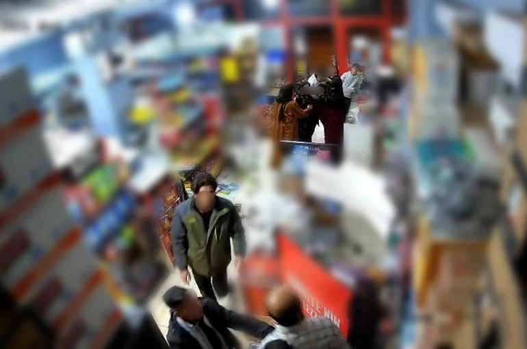 Markette kavga: Ortalık savaş alanına döndü 