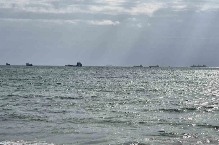 Marmara’da deniz ulaşımına Poyraz engeli