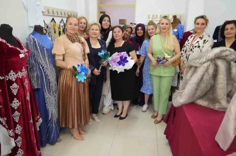 Marmaraereğlisi’nde Hayat Boyu Öğrenme Haftası sergisi açıldı 