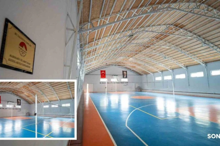 Marmaris Ortaokulu’nun spor salonu yenilendi 
