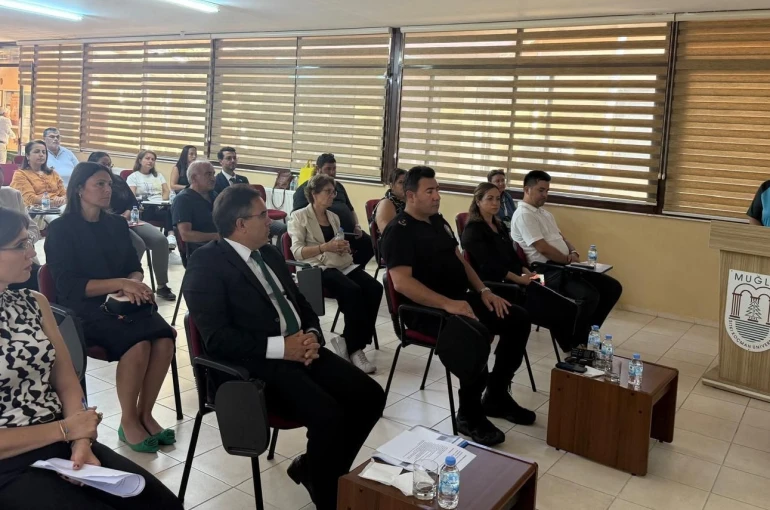 Marmaris’te okullarda trafik ve asayişe yönelik çalışmalara hız verildi