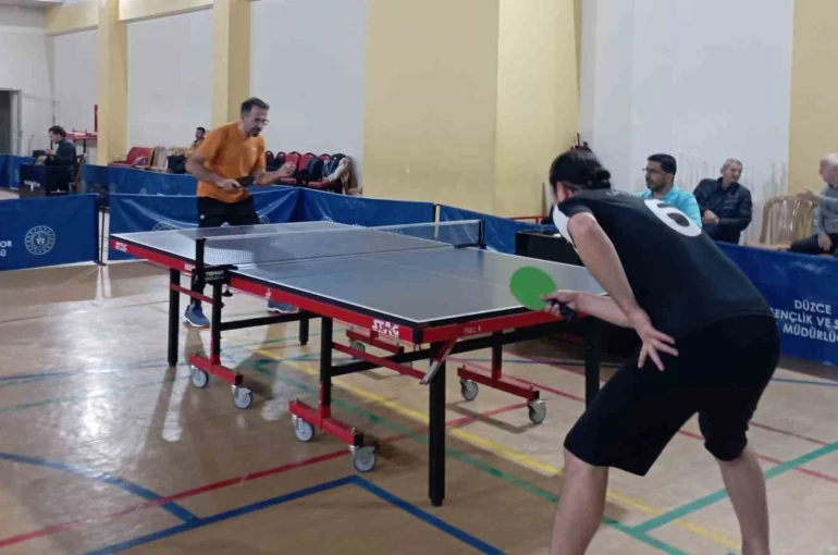 Masa tenisinde şampiyonlar belli oldu 