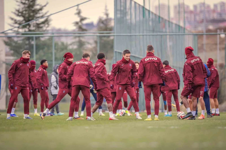 Mathias Lovik, Trabzonspor’da ilk antrenmanına çıktı 