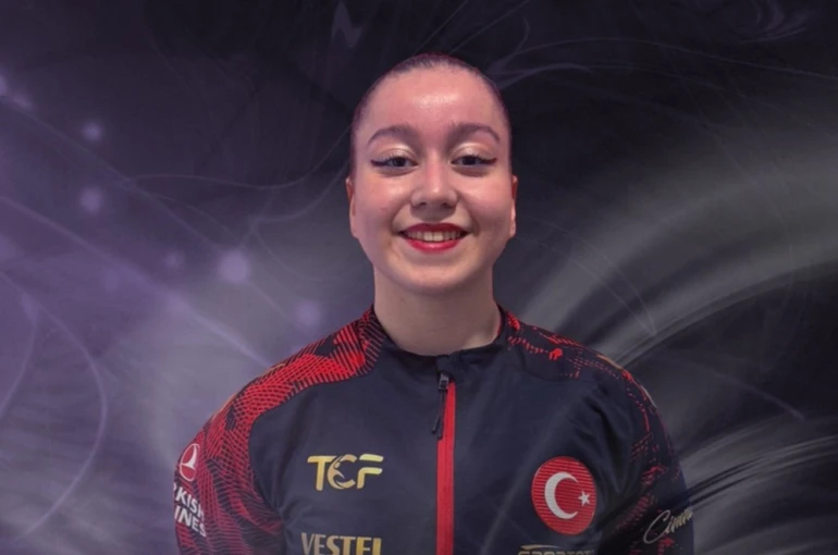 MCBÜ’lü Eylül Naz Aygör’den bronz madalya 