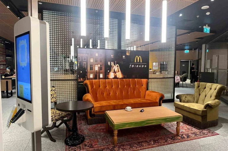 McDonald’s Türkiye, Friends dizisinin figürlerini menülere taşıdı