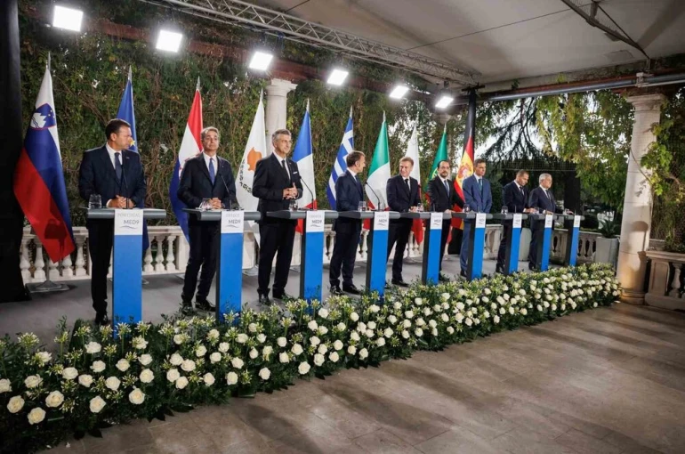 MED9 liderlerinden İsrail’e Gazze’ye insani yardım geçişlerini serbest bırakma çağrısı 