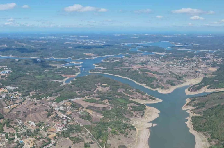 Megakentte barajlar alarm veriyor: İstanbul’u besleyen barajlar çekildi