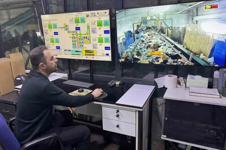 Melikgazi Belediyesi Geri Dönüşüm Tesisinde günlük yaklaşık 25 ton atık ekonomiye kazandırılıyor