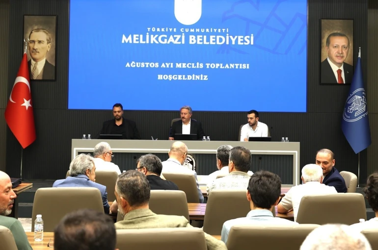 Melikgazi Belediyesi’nden 30 blokluk dev adım