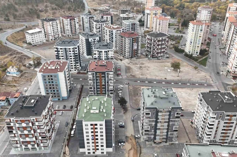 Melikgazi’nin kazandıran finans modeli ‘kazan kazan’, birçok ailenin ev sahibi olmasını kolaylaştırdı 