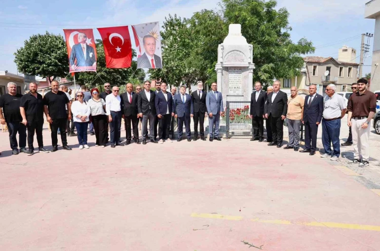 Menemenliler Şehit Kemal Bey’i unutmadı