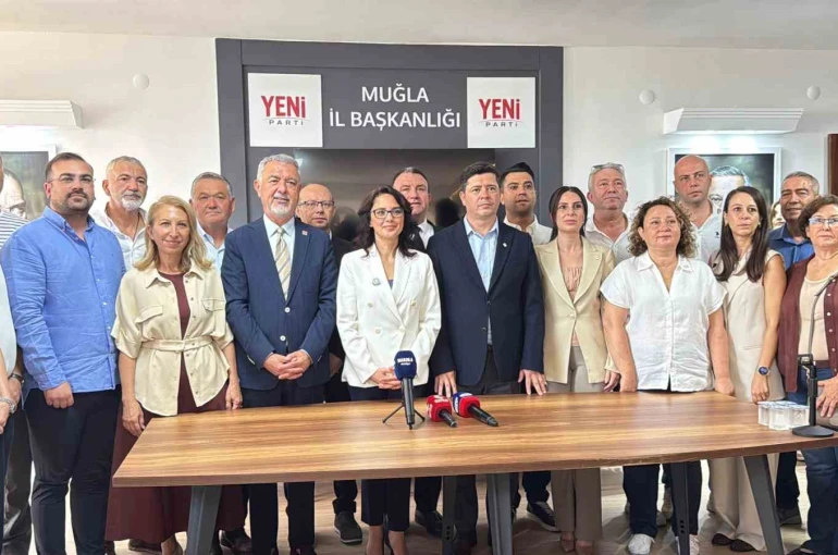 Menteşe Belediye Başkanı Aras Yeni Parti’ye geçti