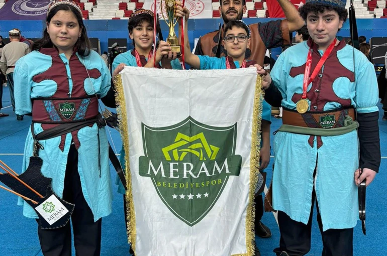 Meram Belediyespor’dan çifte gurur