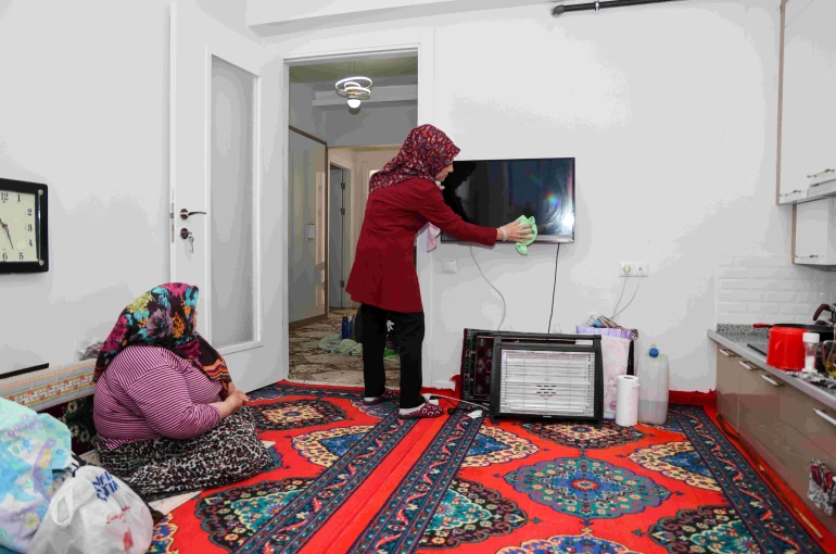 Meram’dan bayram öncesi gönülleri ısıtan hizmet