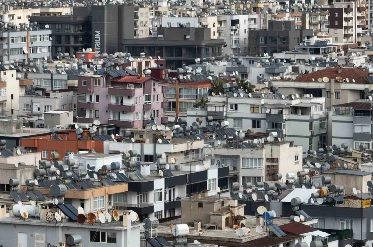 Mersin güneş enerjisi ile ısınıyor 