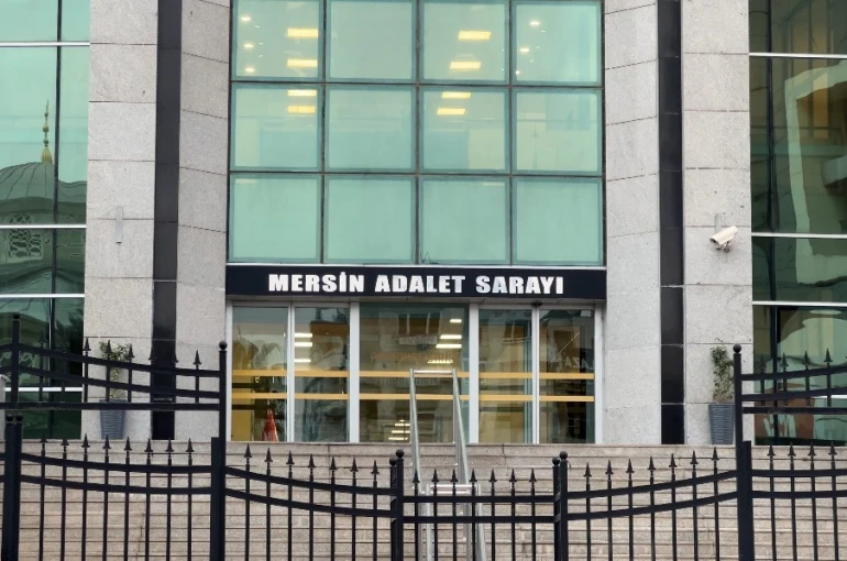 Mersin merkezli 8 ilde FETÖ operasyonu: 43 gözaltı 