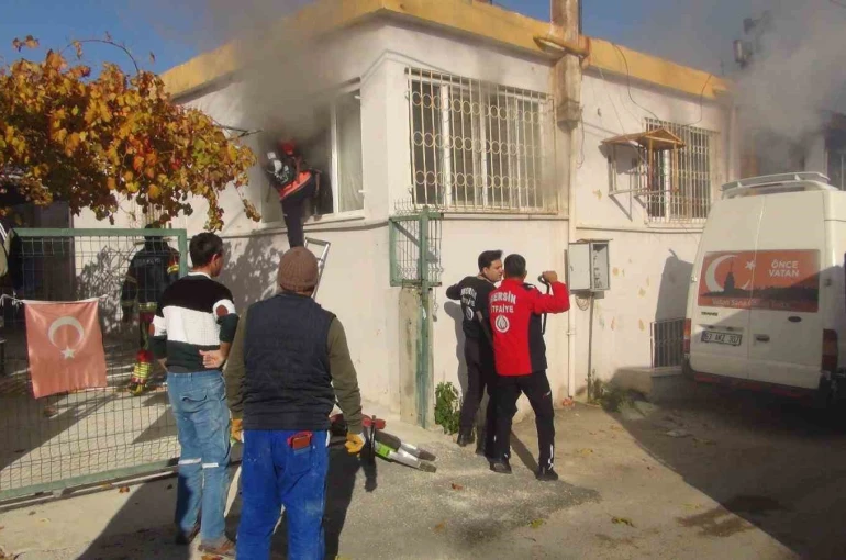 Mersin’de acı olay: Evde çıkan yangında 2 çocuk hayatını kaybetti 