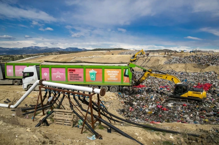 Mersin’de atıklardan 125 bin haneye yetecek elektrik üretildi 