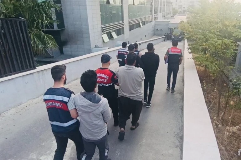 Mersin’de DEAŞ’ın finans ağı çökertildi: 7 tutuklama 