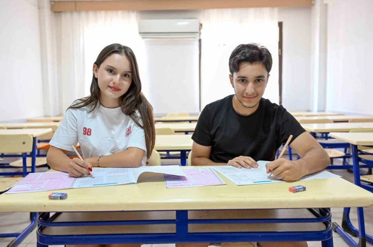 Mersin’de ücretsiz kurs desteğiyle 396 öğrenci üniversiteli oldu