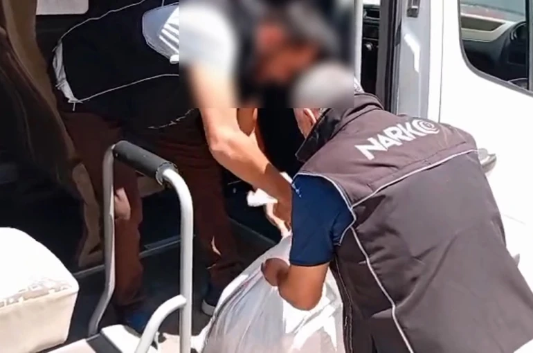 Mersin’de uyuşturucu operasyonu: 2 şüpheli tutuklandı