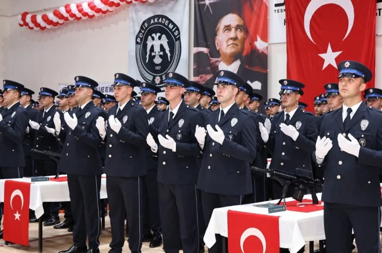 Merzifon POMEM’de 162 polis adayı mezun oldu 