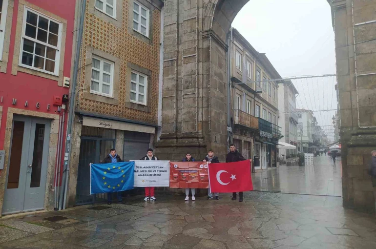 Meslek liselilerin Avrupa’da staj ve Europass başarısı 