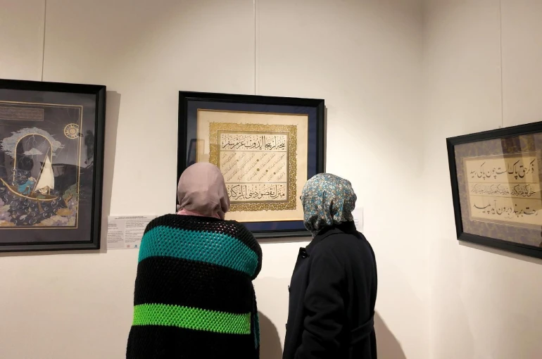 “Mesnevi’den Hikayeler” Sergisi’ne Viyana’da tam not