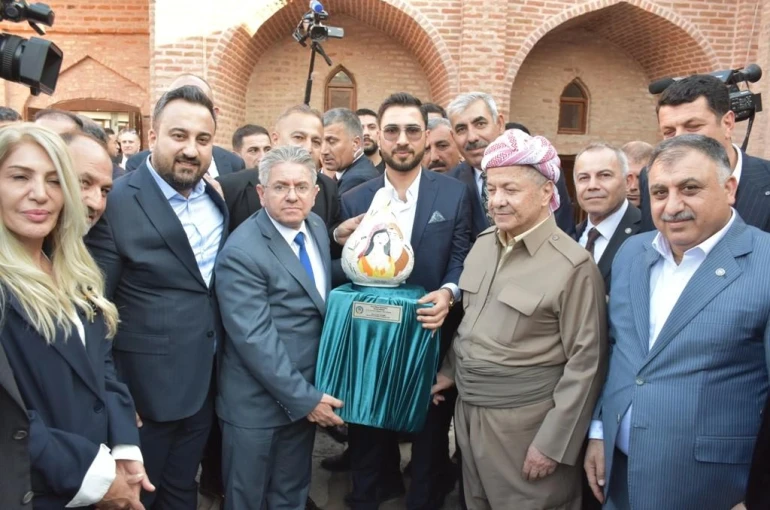 Mesut Barzani, Cizre'de tarihi mekanları gezdi