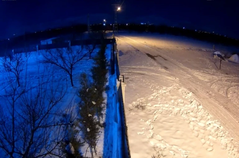 Meteorun düşme anı kamerada 