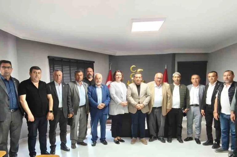 MHP İl Başkanı Özkan muhtarlarla bir araya geldi 