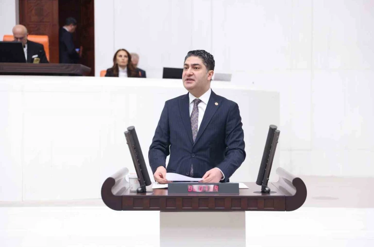 MHP’li Özdemir: "Lozan ve Paris anlaşmalarını açıkça ihlal eden Yunanistan, artık ipin ucunu iyice kaçırmıştır"