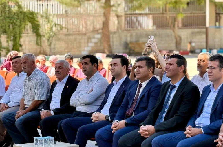 Midyat’ta yenilenen Yolbaşı İlkokulu törenle açıldı 