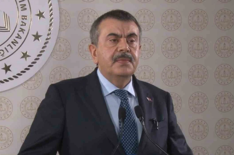 Milli Eğitim Bakanı Tekin okullarda alınacak güvenlik tedbirlerini açıkladı 
