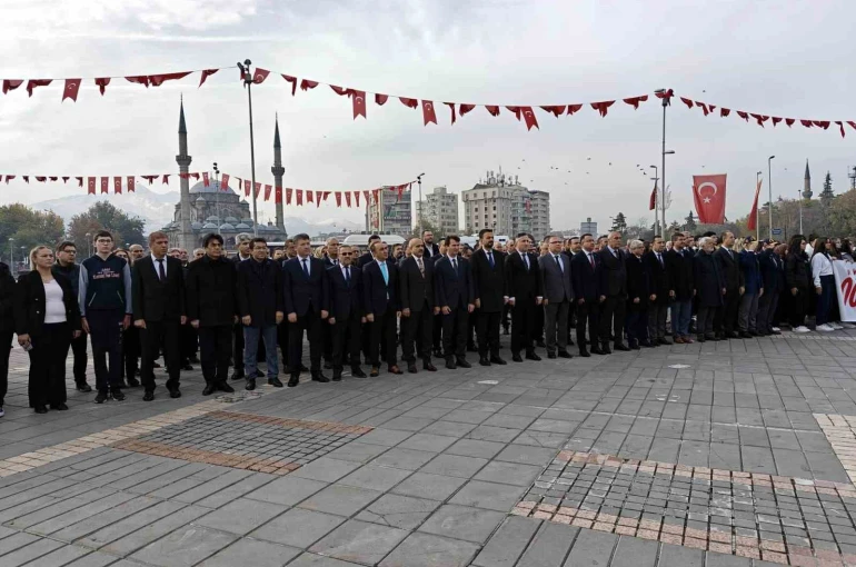 Milli Eğitim Müdürü Esen: "Erdemli bir topluma doğru giden yolda öğretmenin adanmışlığı, ideali çok önemli" 