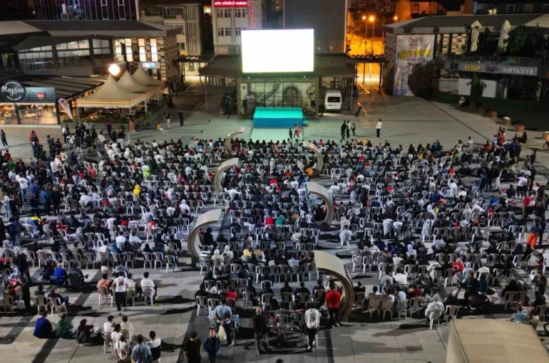 Milli maç heyecanı Çorum’da dev ekranda yaşanacak 