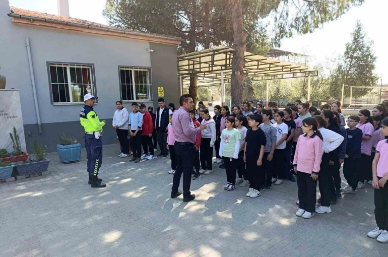 Miniklere trafik bilinci aşılandı 