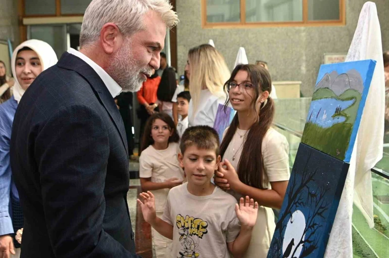 Miniklerin sanat yolculuğu sergiyle taçlandı