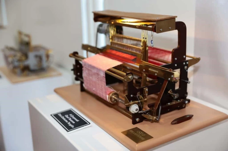 Minyatür dokuma tezgâhları el emeğinin serüvenine yolculuk yaptırdı