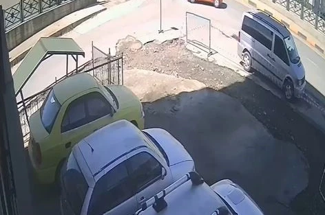 Motosiklet sürücüsü hayatını kaybetmişti, kaza anı kameralara yansıdı