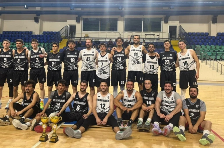 Moymul Spor Kütahya basketbolunda zirveye yerleşti 